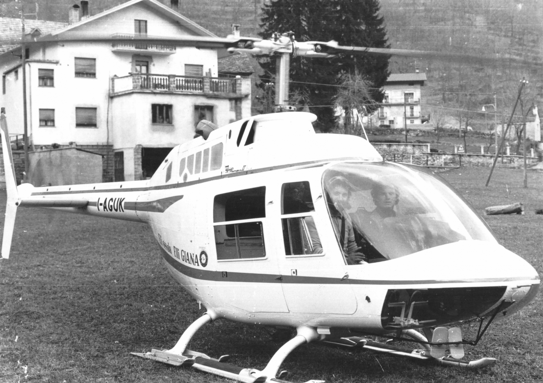 La storia del volo GIANA HELICOPTER-31